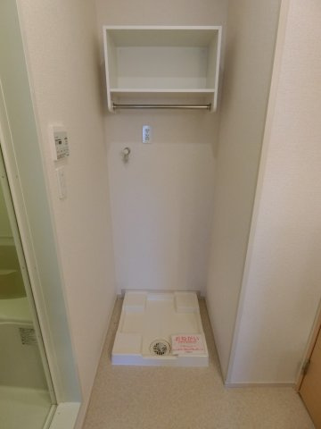 ブライト　スクエアⅢ　Ａの洗面所
