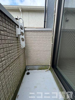 【バルコニー】 | コンフォート110 | 別号室イメージの為、現状を優先致します。