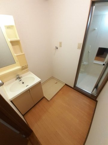 Ｙ´ｓ　ｈｏｕｓｅの洗面所