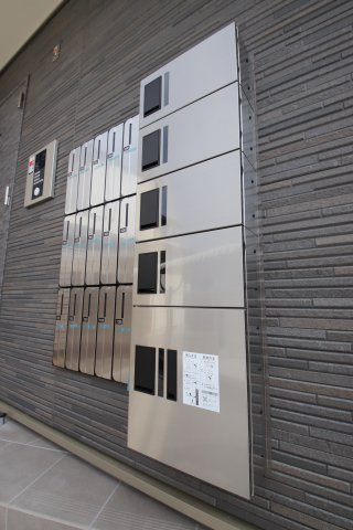 【その他共用部分】 | サンプラザ金剛 | 宅配BOX