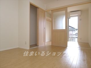 リヴィエール口田の居間・リビング