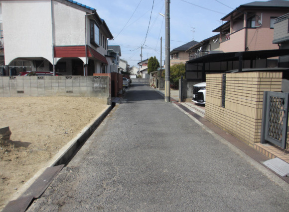 岡山市南区南輝2丁目の外観