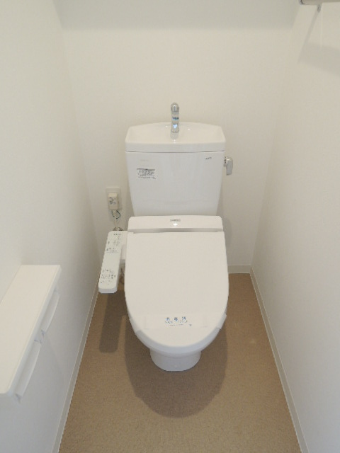 エルザ柏のトイレ|シンプルで使いやすいトイレです