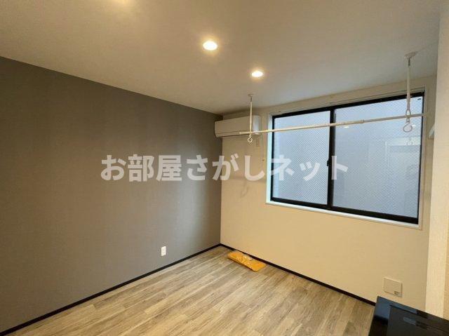 Novel Court 東日暮里【おとり物件なし】#学生・社会人にオススメ！初期費用分割払いOK！の居間・リビング