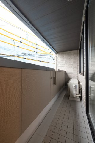 ザ・プレイス中野桃園のバルコニー|※写真は同タイプ住戸です。