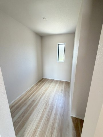三郷市幸房　新築戸建　全1棟の収納|季節物の大物家電の収納にも便利なWIC