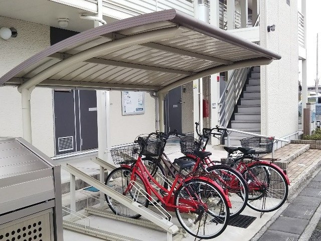 レオネクストセゾンコートⅡのその他|駐輪場