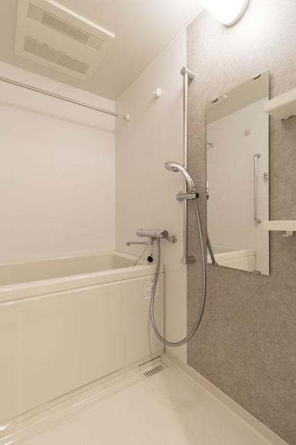 ＷＡＳＥＤＡ　ＡＰＡＲＴＭＥＮＴの浴室|※写真は同タイプ住戸です。
