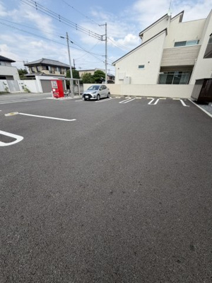 【駐車場】 | MNハウス中居