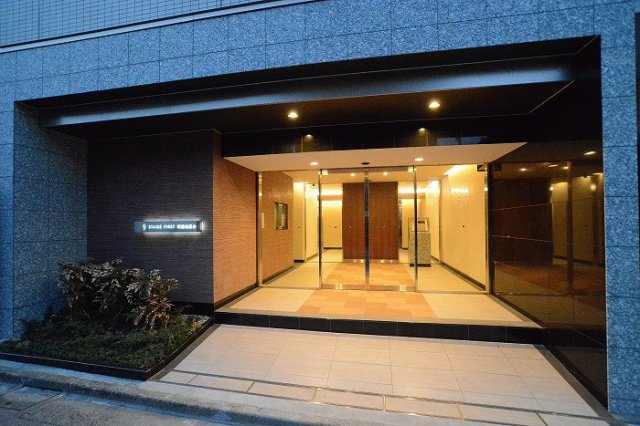 ステージファースト新宿西落合のエントランス|清潔なエントランスです