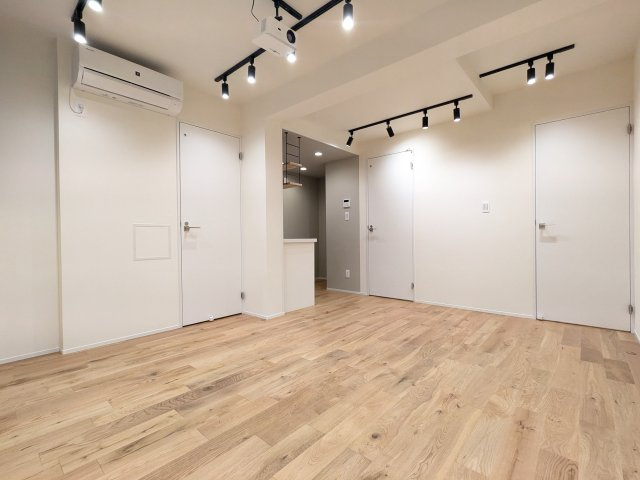 アピチェ戸越銀座の居間・リビング|こちらのリビングで趣味の時間をお楽しみください