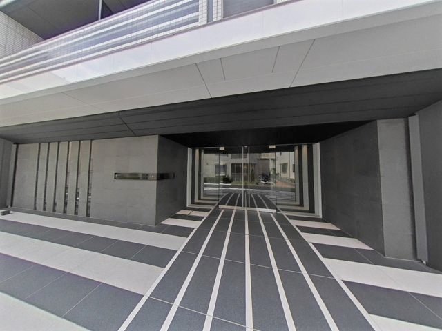 アジールコート東大井のエントランス|建物の内部です