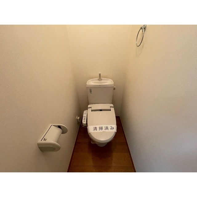 カタリナガーデンのトイレ|落ち着いたトイレです