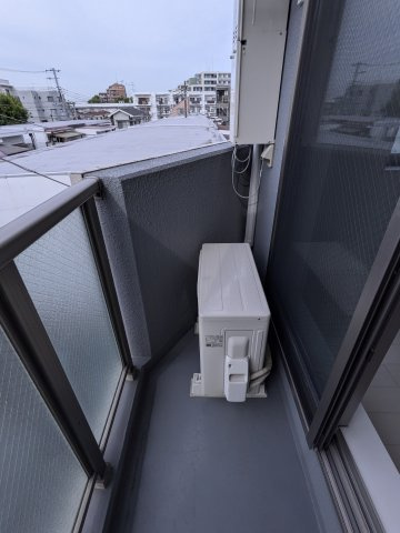 ブロッサムテラス池上のバルコニー|外からの目が気にならないバルコニーで洗濯物が干せます