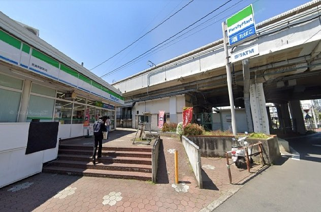 ラフレシール桜の周辺|ファミリーマート　西浦和駅前店まで550m