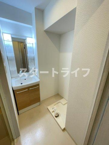 大阪市東淀川区西淡路４丁目の賃貸マンションの洗面所