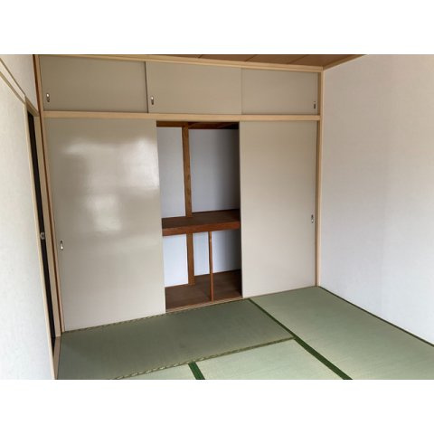 サンシティハイツ北本の居間・リビング|使いやすいリビングです