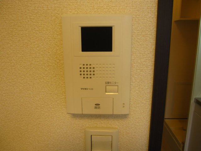 レオパレスラッキーサン横浜のその他|モニター付インターホン