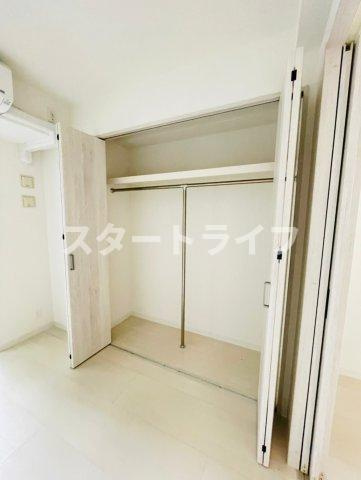 大阪市東淀川区西淡路４丁目の賃貸マンションの収納