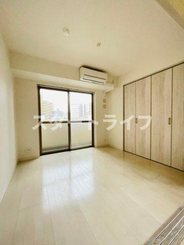 大阪市東淀川区西淡路４丁目の賃貸マンションの寝室