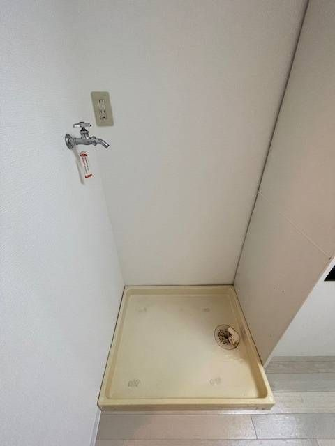 ＳＡビルの洗面所|忙しい朝には欠かせない洗面所です