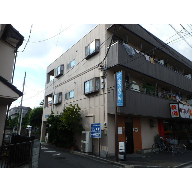 ニューロイヤルハイツの外観|きれいな外観です