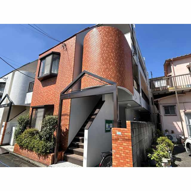 バチュラー蕨の外観|おしゃれな外観です