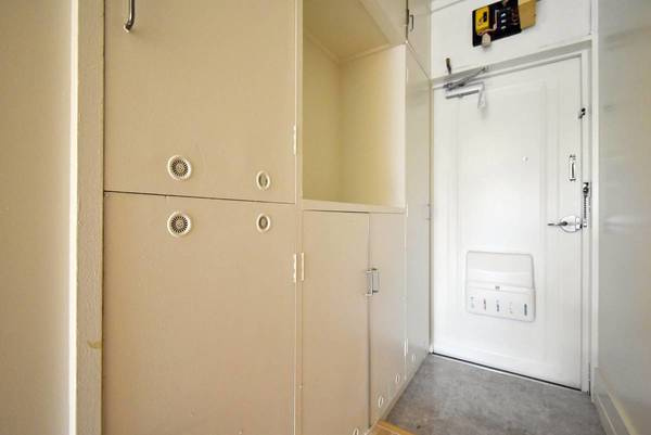 ビレッジハウス柳崎タワー1号棟の玄関|ビレッジハウスの同一物件・同一タイプの間取りの写真です