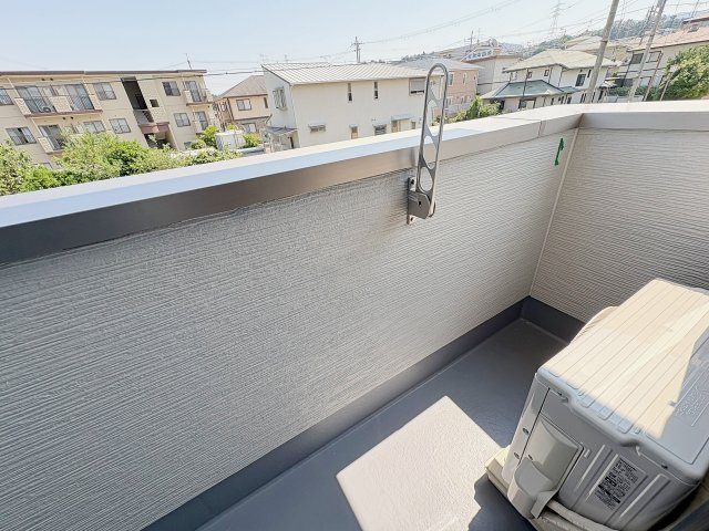 フジパレス宝塚小林Ⅲ番館のバルコニー