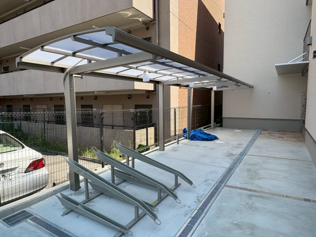 フジパレス宝塚小林Ⅲ番館のエントランス
