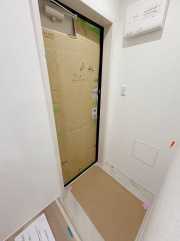フジパレス宝塚小林Ⅲ番館の玄関