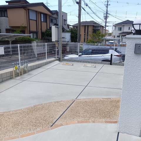 Bleuetの駐車場
