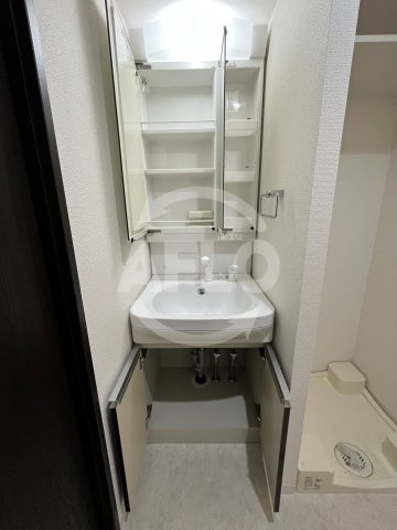 レグゼスタ弁天町の独立洗面台|レグゼスタ弁天町　独立洗面台