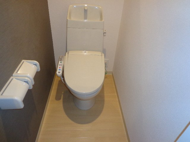サンライズ　サークルのトイレ|シャワー付トイレ