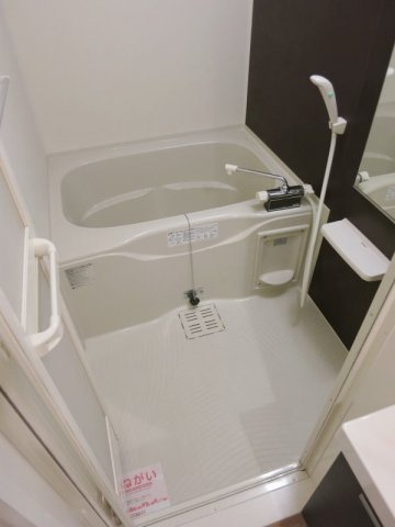 サンリット三建の浴室