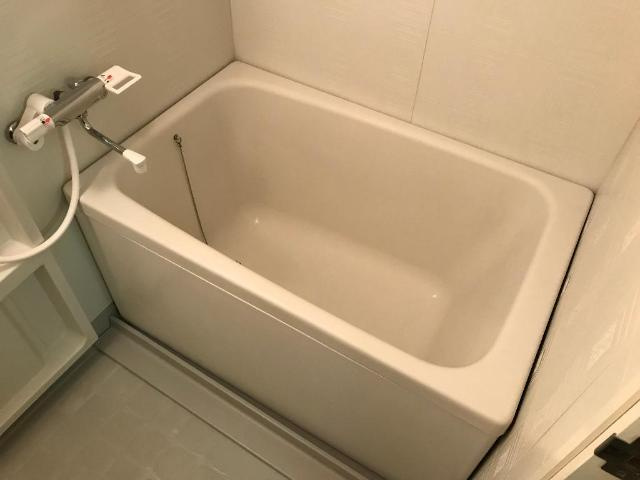 シャインヒルズ滝ノ水の浴室|バス