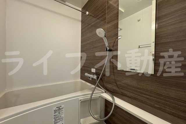 レオンヴァリエ長堀通の浴室|お風呂で日々の疲れを落としましょう