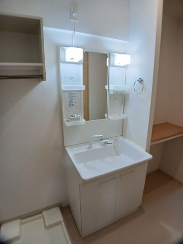 ロゼッタＡの洗面所