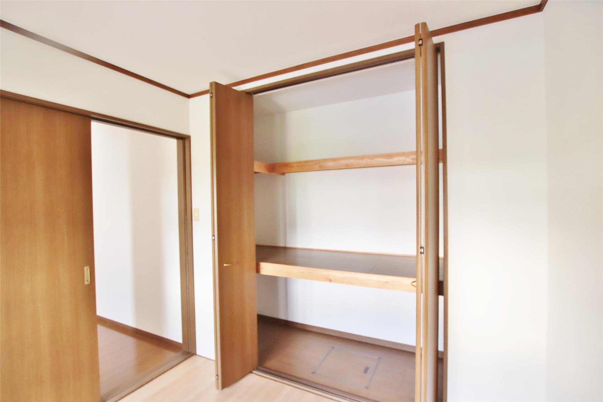 グリーンコーポ浪打 弐番館の収納|便利な収納スペースです
