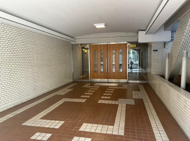 【エントランス】 | オリエンタル南麻布