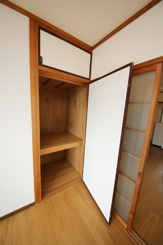 スカイマンション岡田の収納