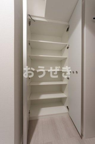 エル・セレーノ横浜の収納