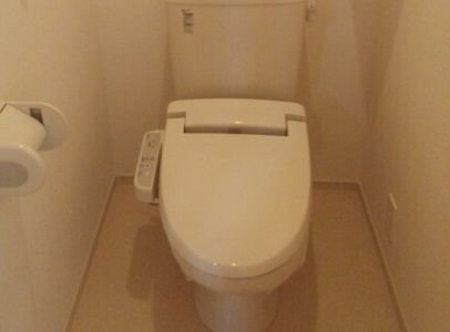 玲巧ハイツ八丁のトイレ
