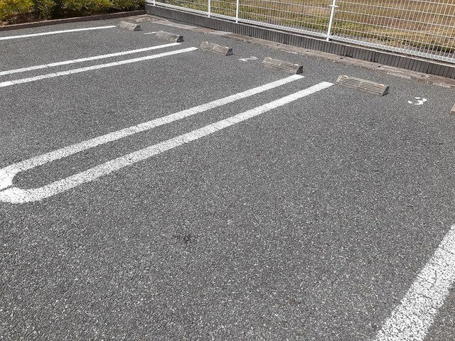 エクセラン國木Ⅰの駐車場