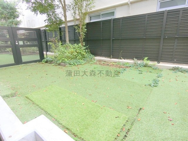 ライオンズ大森西グランフォートの庭|専用庭