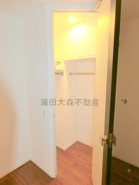 ライオンズ大森西グランフォートの設備|洋室6帖収納　ウォークインクローゼット