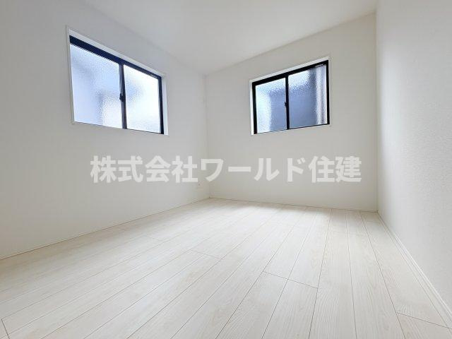 入間市下藤沢24期の洋室