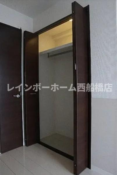 船橋市本町３丁目の賃貸マンションの収納