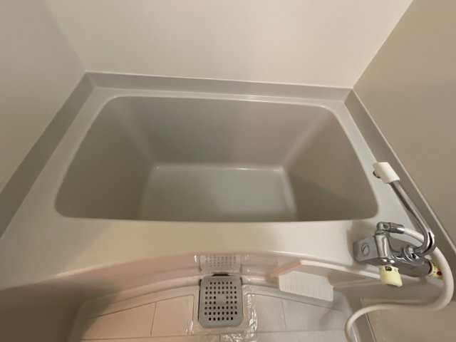 【浴室】 | リバーコート三田 | 落ち着いた空間のお風呂です