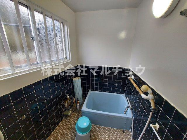 白浜町堅田戸建ての浴室|コンパクトで使いやすいお風呂です